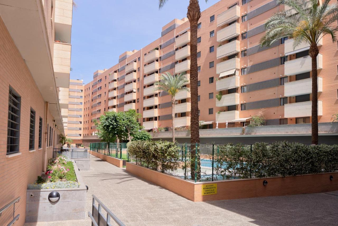 Alterhome Apartamento Con Piscina Maria Zambrano Málaga Extérieur photo